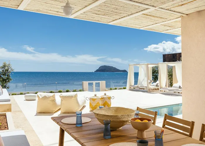 Salty Angel Sea Front Villa