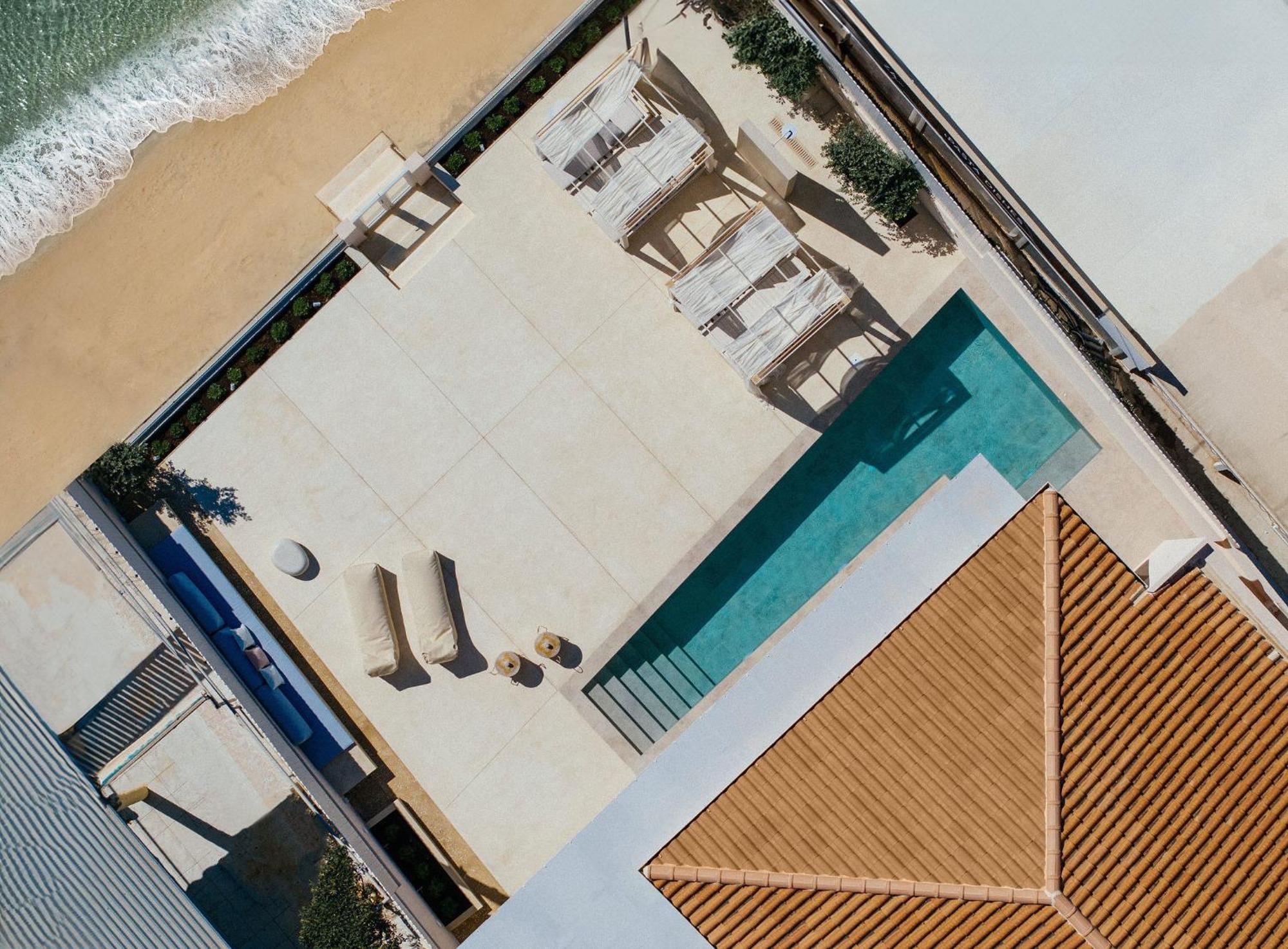 Villa Salty Angel Sea Front *